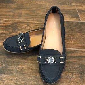 Navy Tommy Hilfiger loafers
